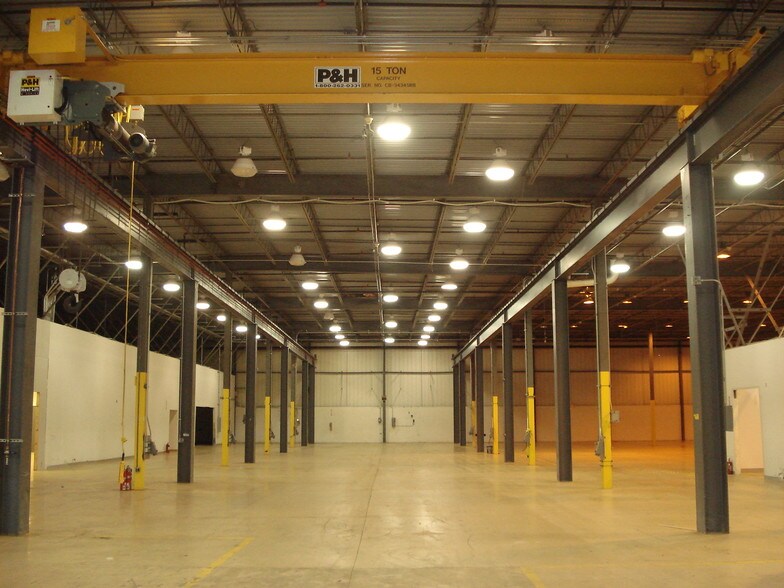 More Photos Of 3501 Island Ave, Philadelphia Light Manufacturing For Lease