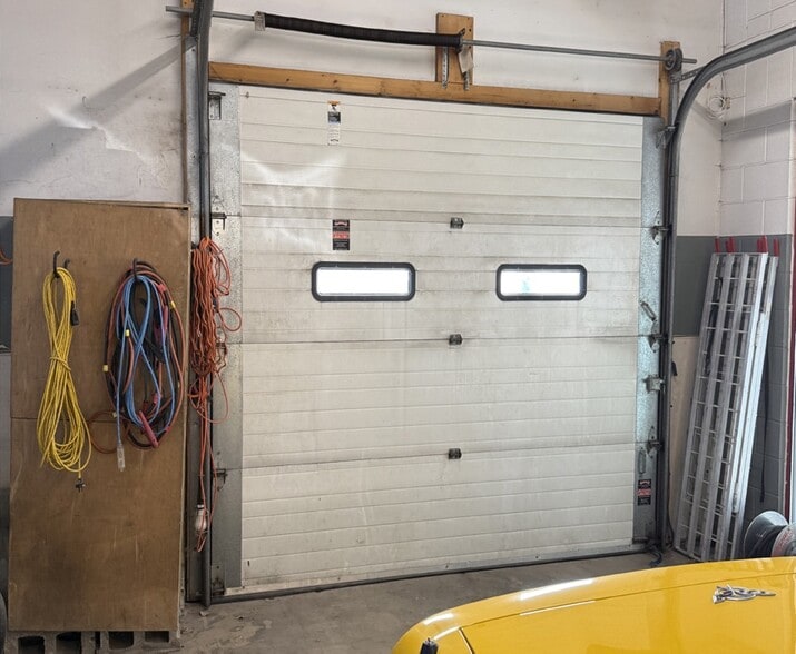 More Photos Of 3811 Portage Av, Winnipeg Flex For Lease