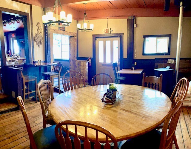 More Photos Of 5079 N AZ Highway 87, Strawberry Restaurant For Sale