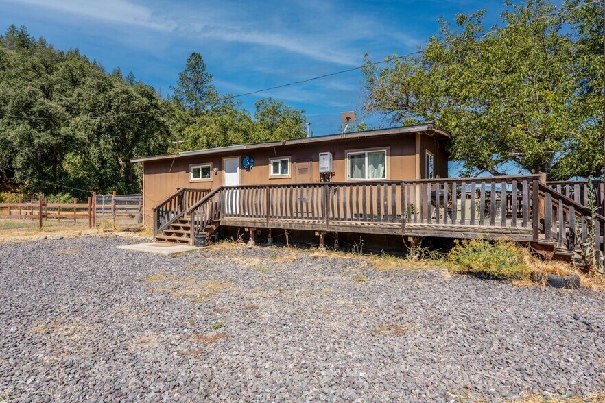 More Photos Of 2000 Clover Valley Rd, Upper Lake Land For Sale