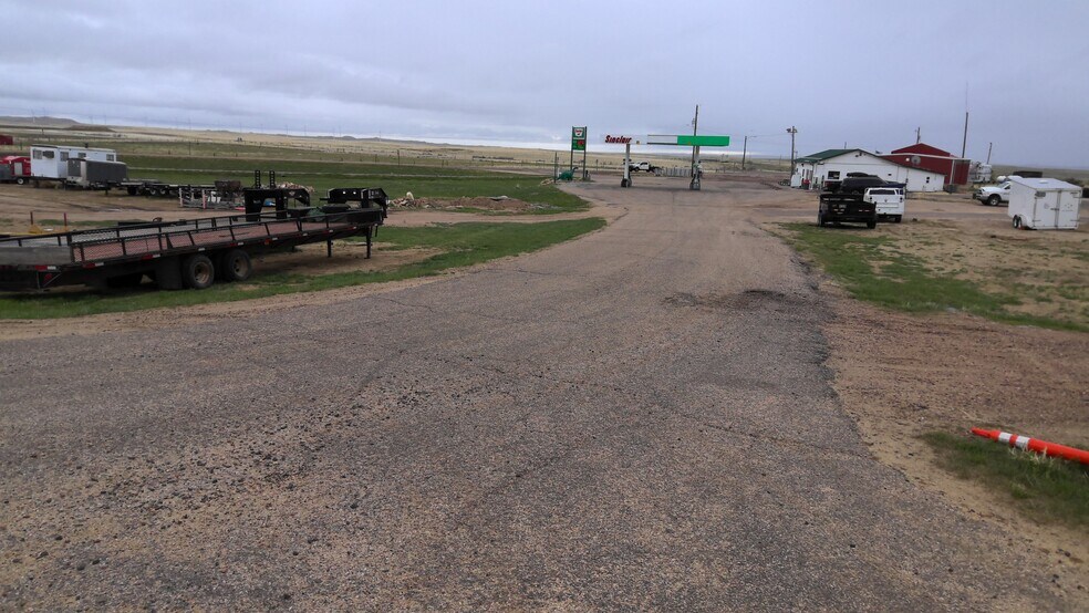 More Photos Of 7 55 Ranch Rd, Glenrock Service Station For Sale