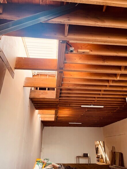 More Photos Of 1632-1634 W Temple St, Los Angeles Storefront For Lease