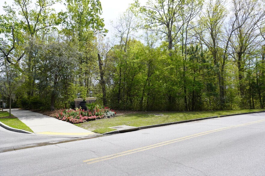 More Photos Of 0 Carolina Bay Dr, Charleston Land For Sale