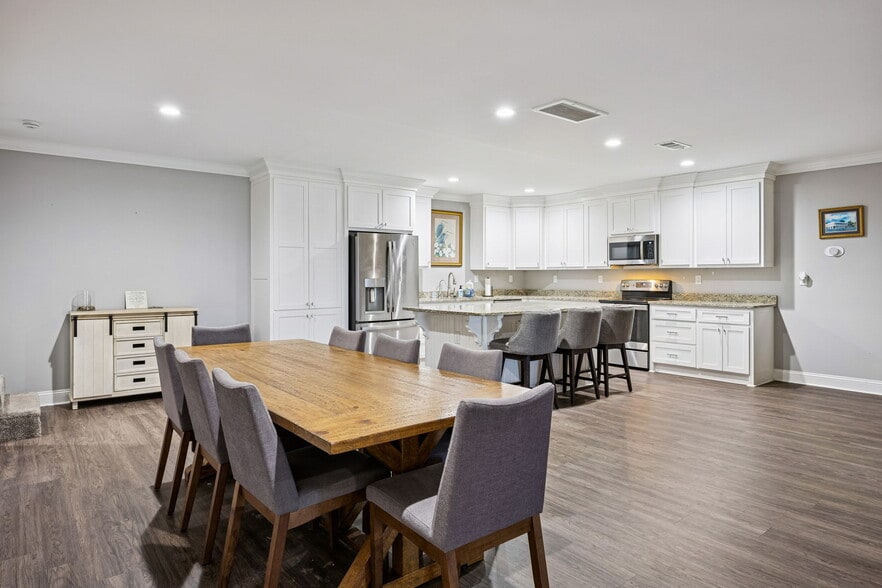 More Photos Of 142 Big a Way, Saint Marys Industrial For Sale