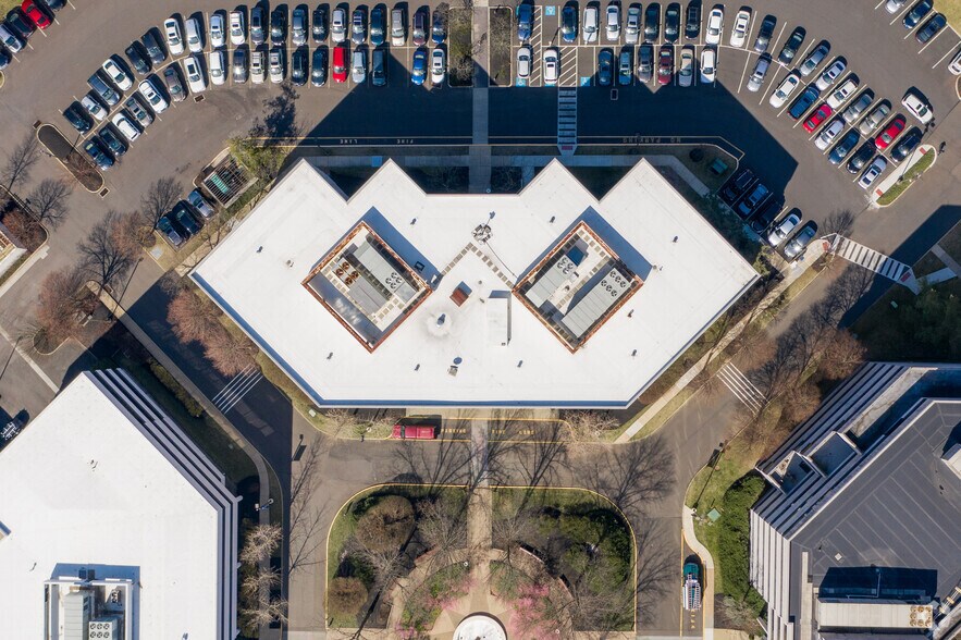 More Photos Of 7 Neshaminy Interplex, Trevose Office For Lease