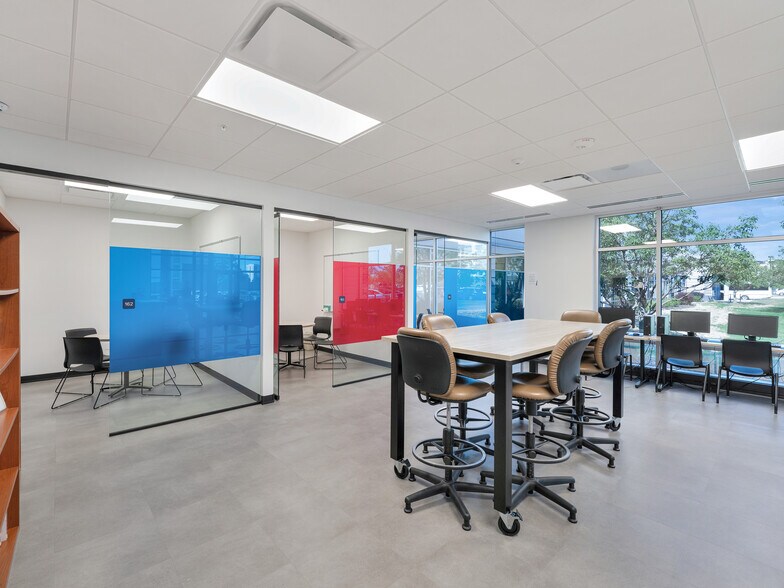 More Photos Of 4300 Kittredge St, Denver Office For Sale