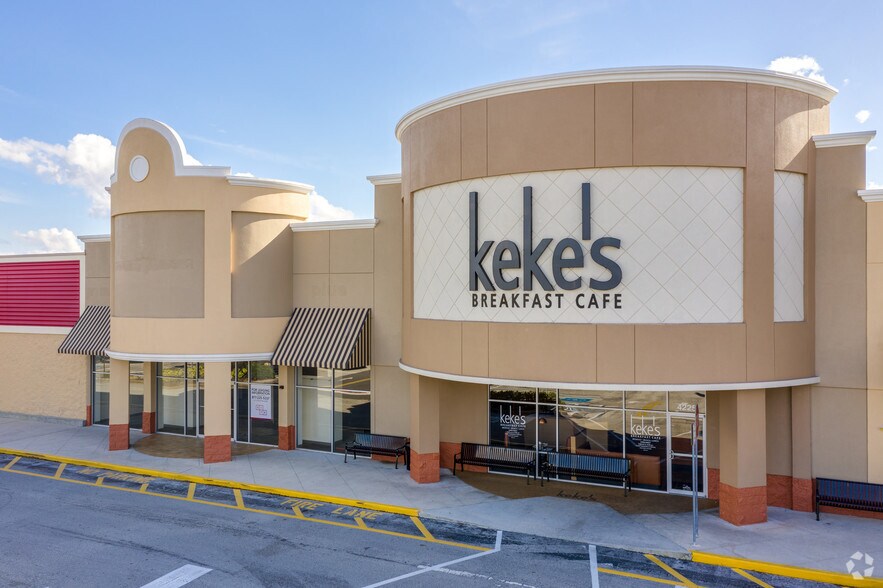 More Photos Of 4215-4279 W Lake Mary Blvd, Lake Mary General Retail For Lease