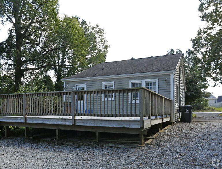 More Photos Of 721 Holly Springs Rd, Holly Springs Office For Lease