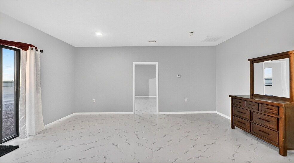 More Photos Of 1850 N FM 866, Odessa Warehouse For Sale