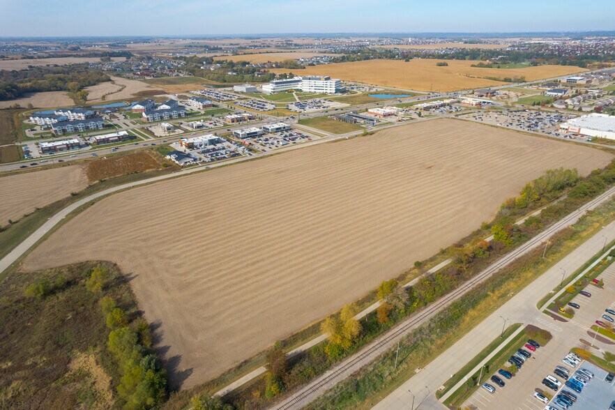 More Photos Of Crosspark Rd, Coralville Land For Sale