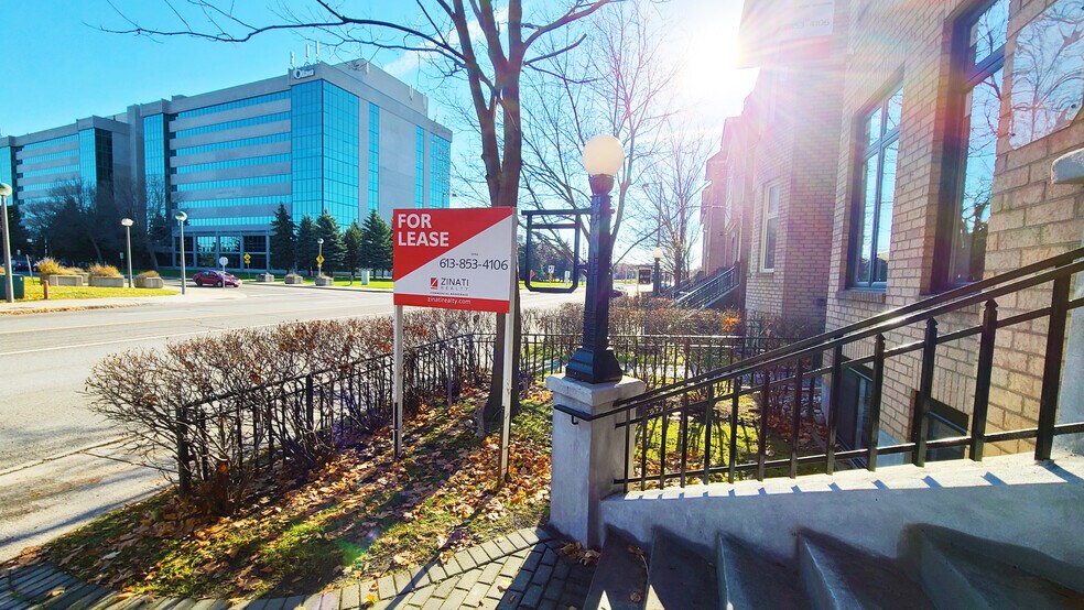 More Photos Of 92 Centrepointe Dr, Ottawa Office For Lease