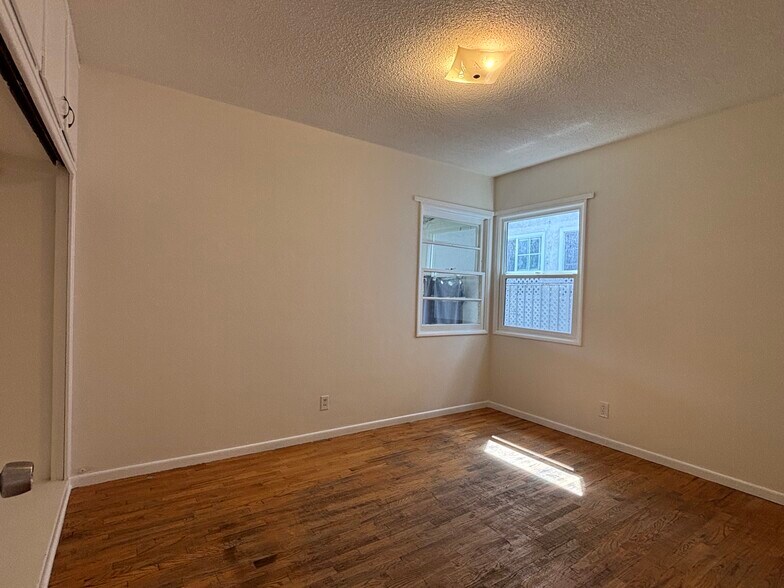 More Photos Of 14522 Avis Ave, Lawndale Apartments For Sale