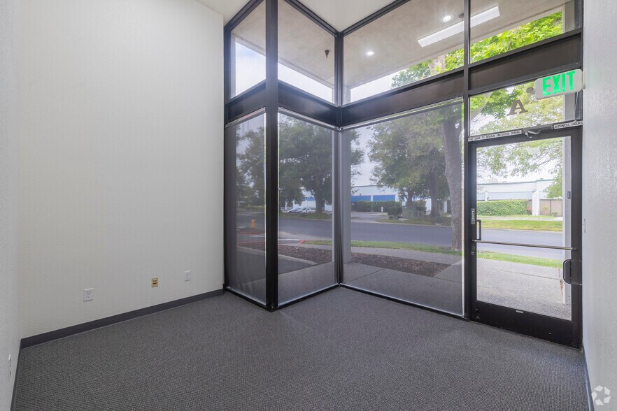 More Photos Of 23482 Foley St, Hayward Unknown For Lease