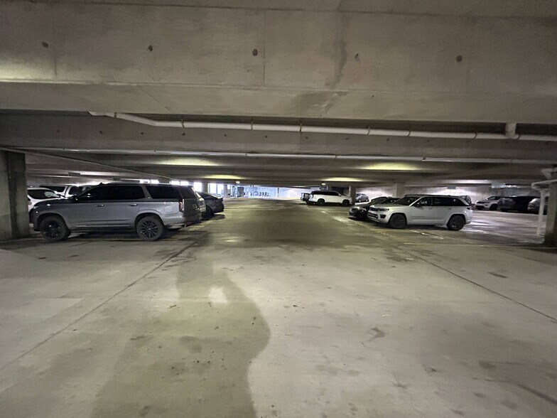 More Photos Of 4901 Hunt Rd, Blue Ash Office For Lease