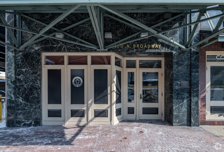 More Photos Of 400 N Broadway, Milwaukee Office Residential For Lease