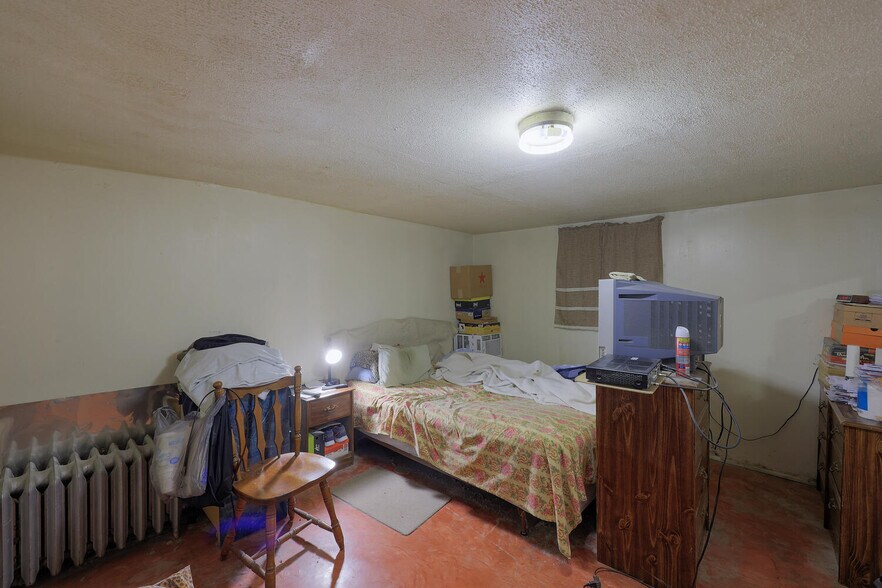 More Photos Of 150 Dayton St, Newark Multifamily For Sale