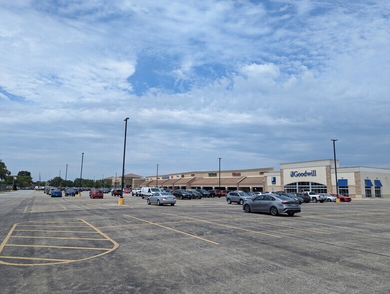 More Photos Of 455 Main St NW, Bourbonnais Land For Sale