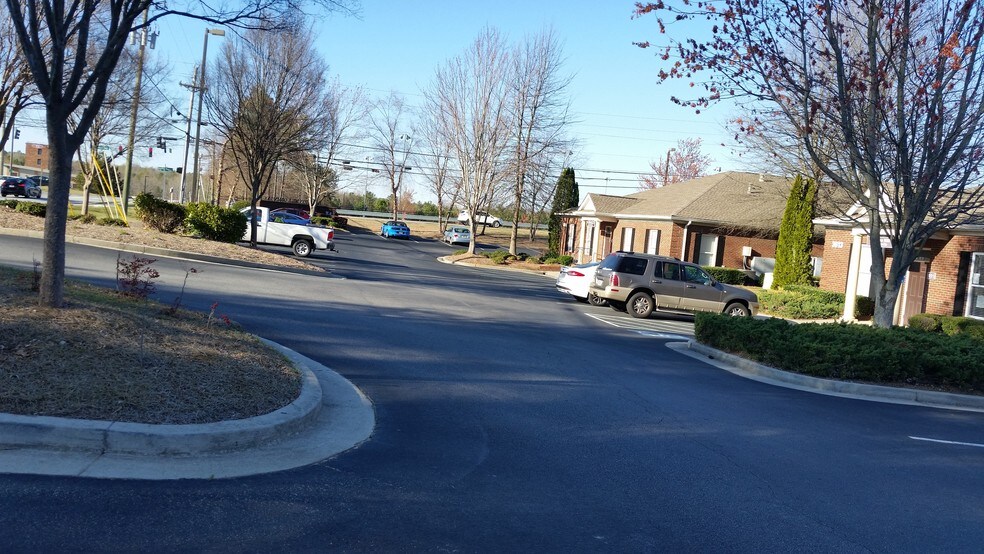 More Photos Of 3613 Braselton Hwy, Dacula Office For Sale