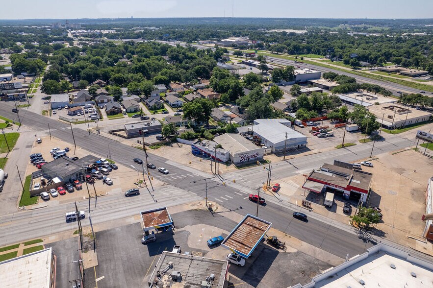 More Photos Of 2600 E Belknap St, Fort Worth Restaurant For Sale