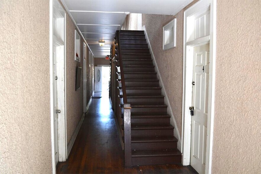 More Photos Of 730 W Central Ave, Winter Haven Apartments For Sale