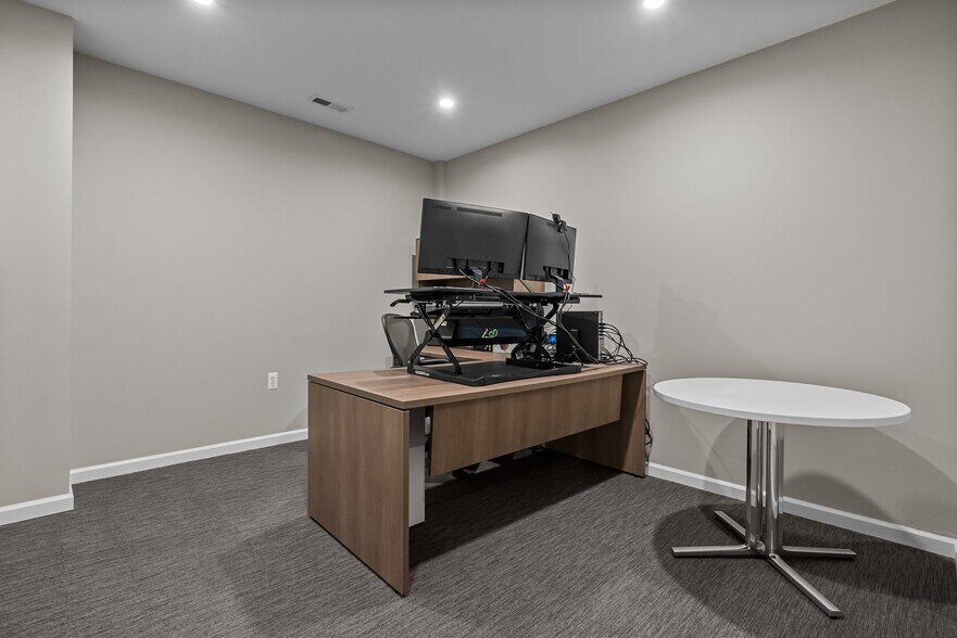 More Photos Of 790 Newtown Yardley Rd, Newtown Medical For Lease