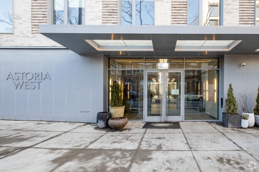 More Photos Of 30-77 Vernon Blvd, Astoria Apartments For Lease