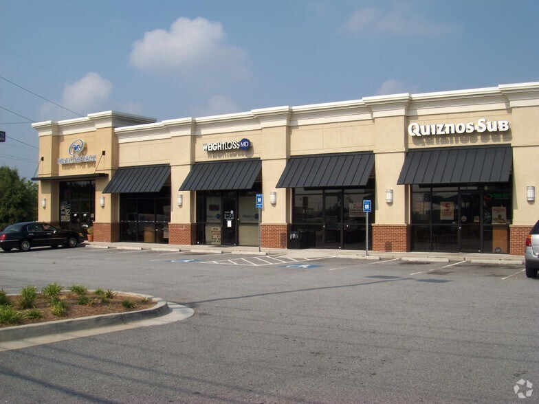 More Photos Of 4468 Chamblee Dunwoody Rd, Atlanta Freestanding For Lease