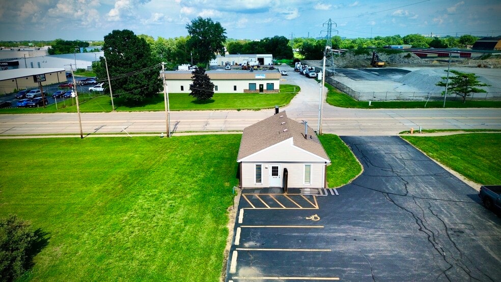More Photos Of 2801 N Jasper St, Decatur Industrial For Sale