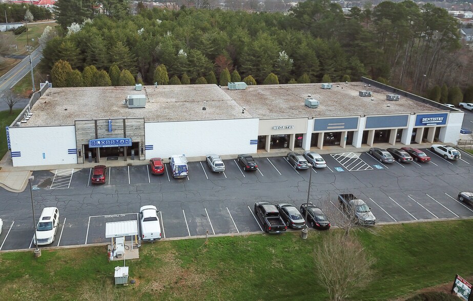 Primary Photo Of 2315 Catawba Valley Blvd SE, Hickory Unknown For Lease