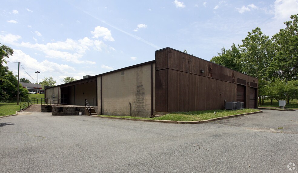 More Photos Of 181 Kings Hwy, Fredericksburg Office For Lease