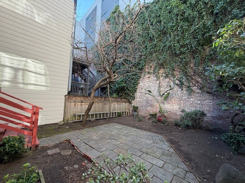 More Photos Of 176-180 Langton St, San Francisco Apartments For Sale