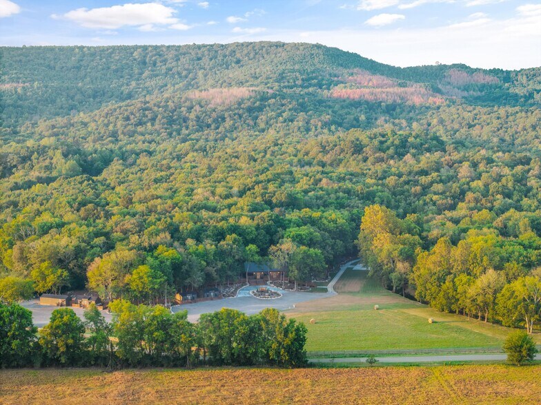 More Photos Of 4201 Pleasant Valley Rd, Union Grove Restaurant For Sale