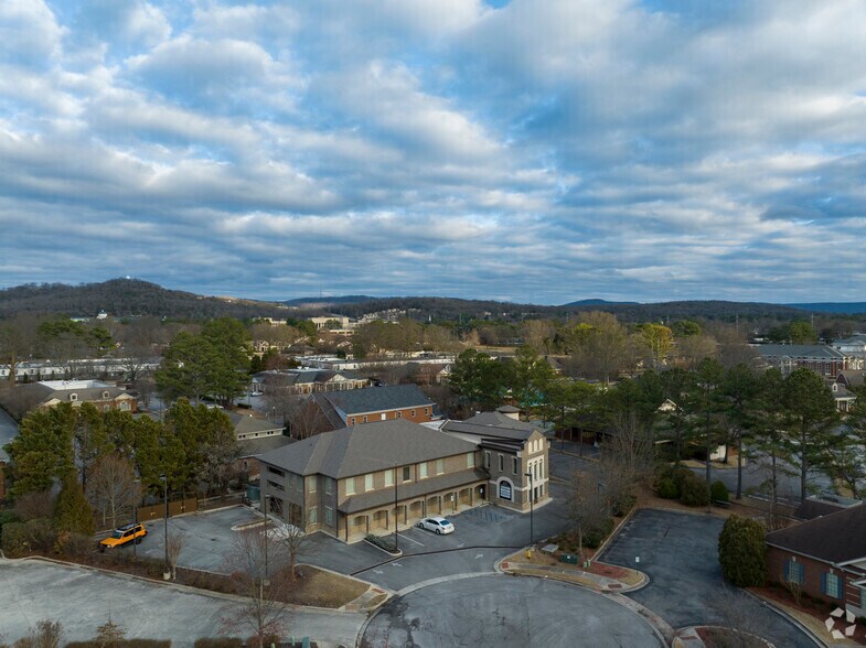 More Photos Of 4025 Pepperwood Cir, Huntsville Office Residential For Lease
