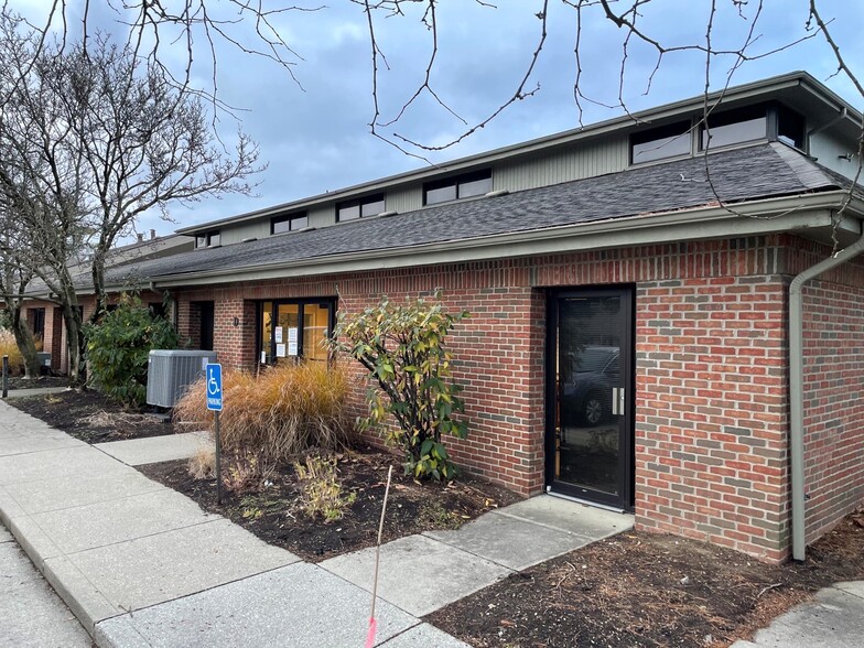 More Photos Of 550 S Cleveland Ave, Westerville Medical For Lease