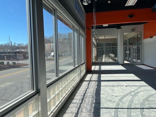More Photos Of 30 Bryson St, Asheville Storefront For Lease