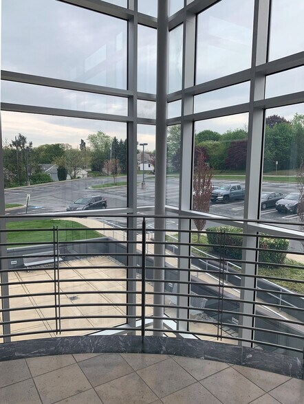More Photos Of 75 S Houcks Rd, Harrisburg Office For Sale
