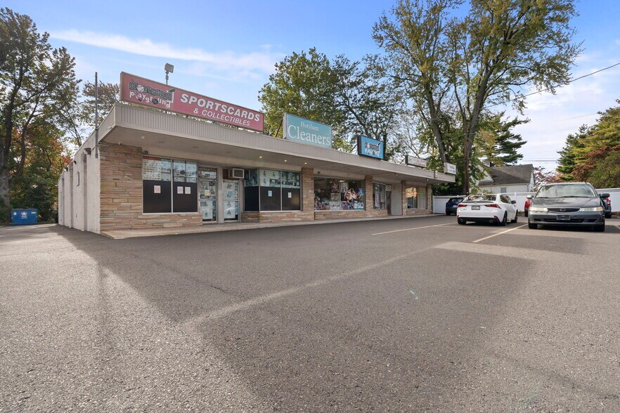 More Photos Of , Hatboro Unknown For Sale