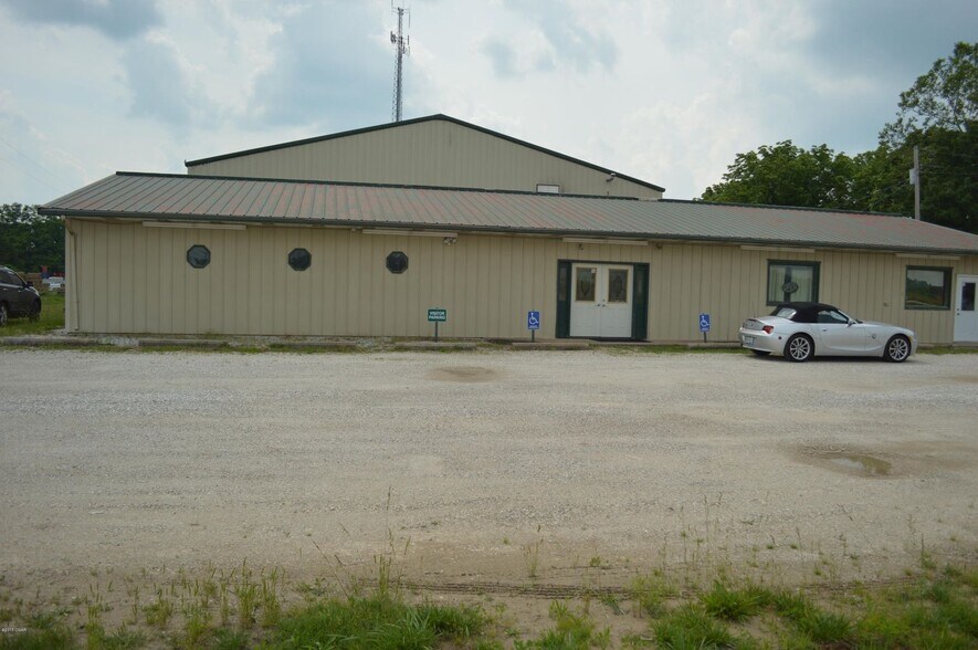 More Photos Of 2583 High St, Sarcoxie Freestanding For Sale