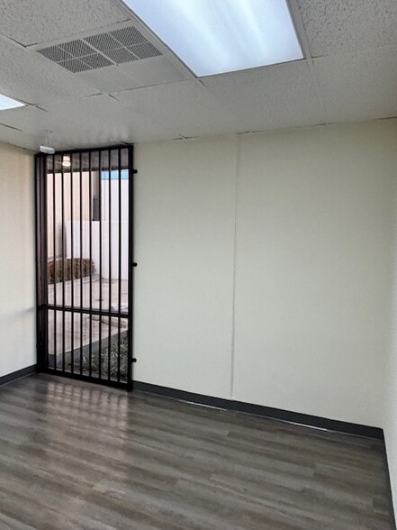 More Photos Of 10699 Hickson St, El Monte Warehouse For Lease
