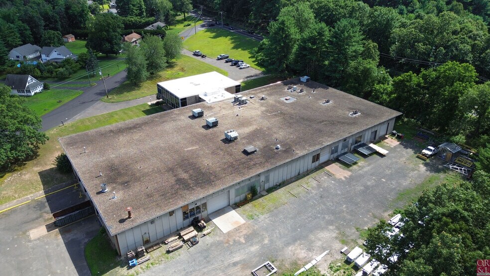 More Photos Of 7 Johnson Ave, Plainville Manufacturing For Sale
