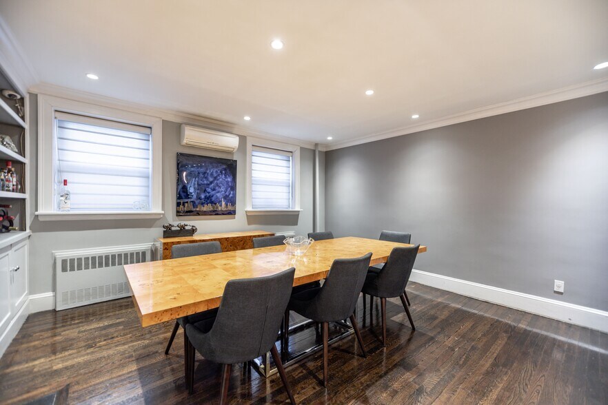 More Photos Of 248 E 32nd St, New York Apartments For Sale