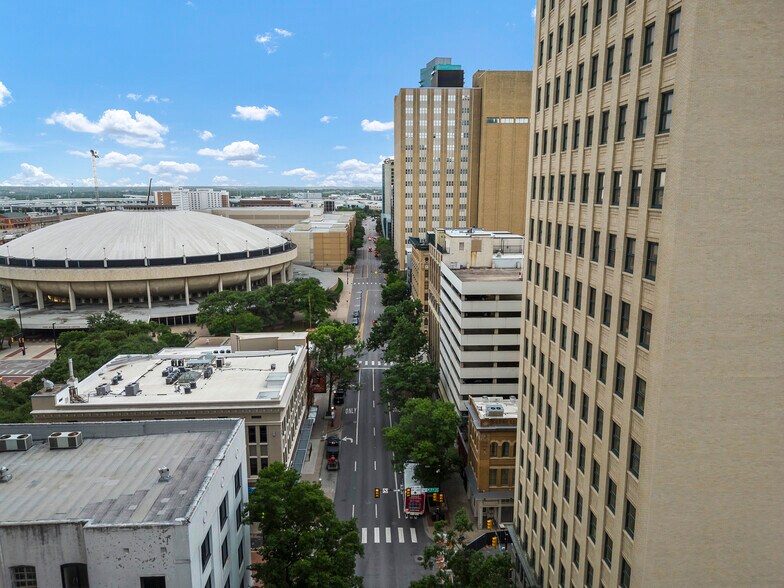 More Photos Of 901 Houston St, Fort Worth Office For Lease