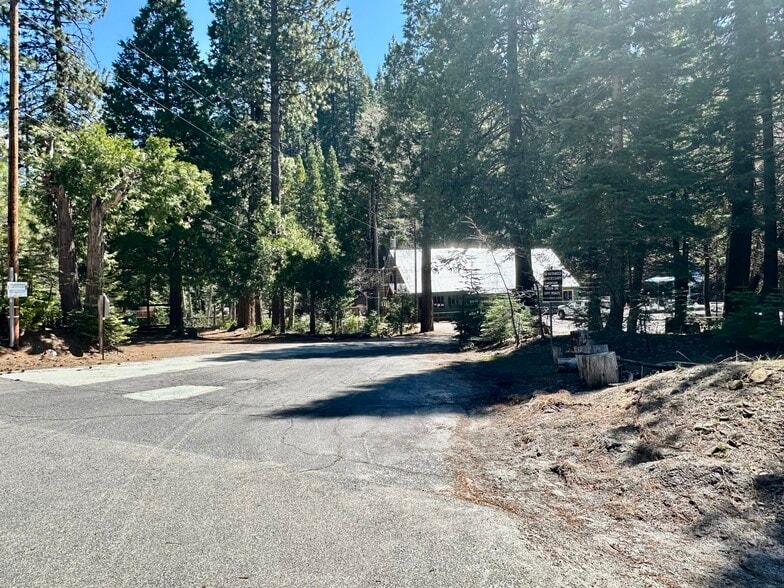 More Photos Of 4036 Old Highway 4, Camp Connell Freestanding For Sale