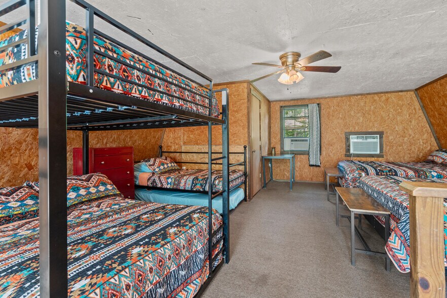 More Photos Of 122 Ouachita River Haven Rd, Pencil Bluff Hotel For Sale