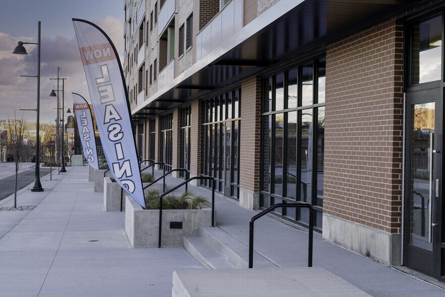 More Photos Of 1901 Vine St, Kansas City Multifamily For Sale