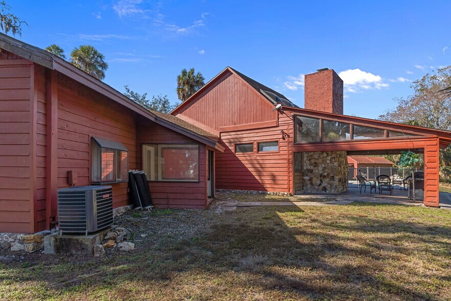 More Photos Of 8301 Congress St, Port Richey Flex For Sale