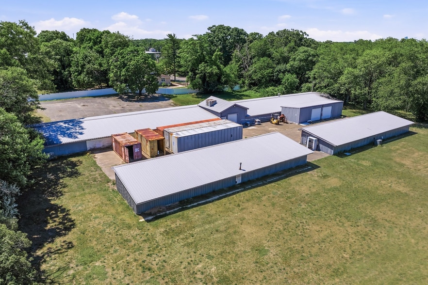 More Photos Of 50 Clara St, Landisville Warehouse For Sale