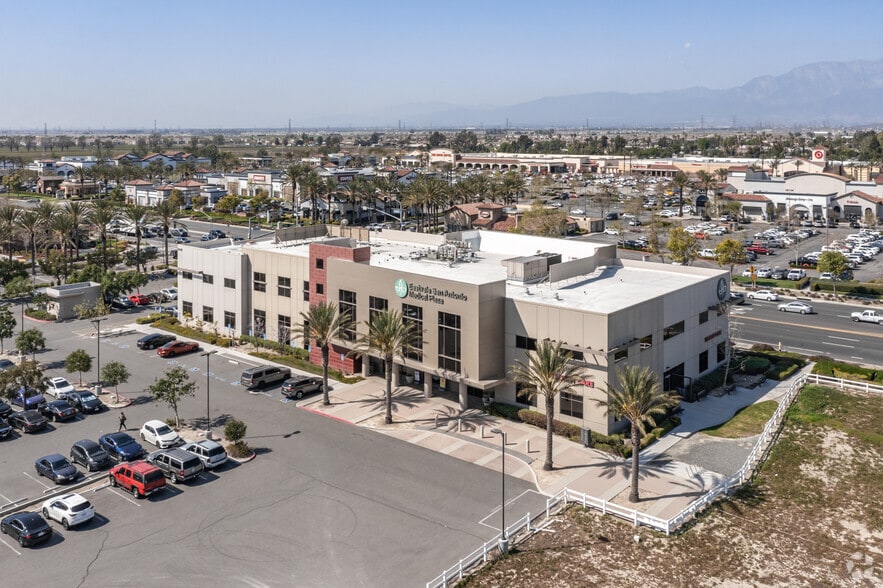 More Photos Of 12442 Limonite Ave, Eastvale Medical For Lease