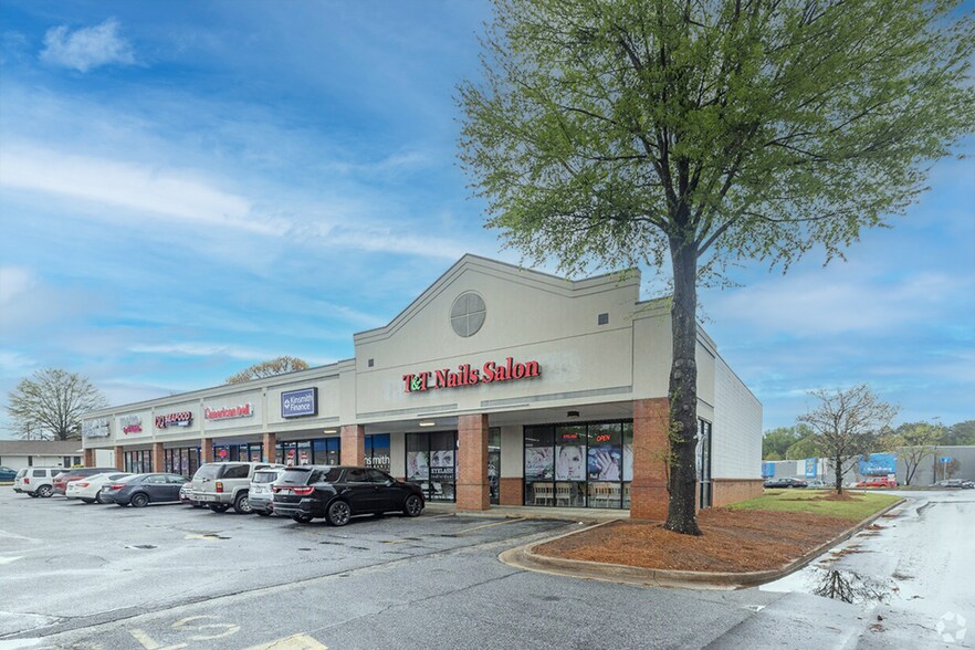 More Photos Of 5500-5520 N Henry Blvd, Stockbridge Unknown For Lease