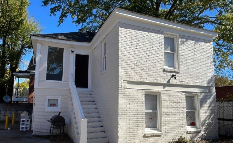 More Photos Of 2620 Main St, Columbia Apartments For Sale